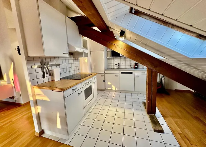 Cosy Roof Flat Close Lausanne Center - Es Apartment Prilly
